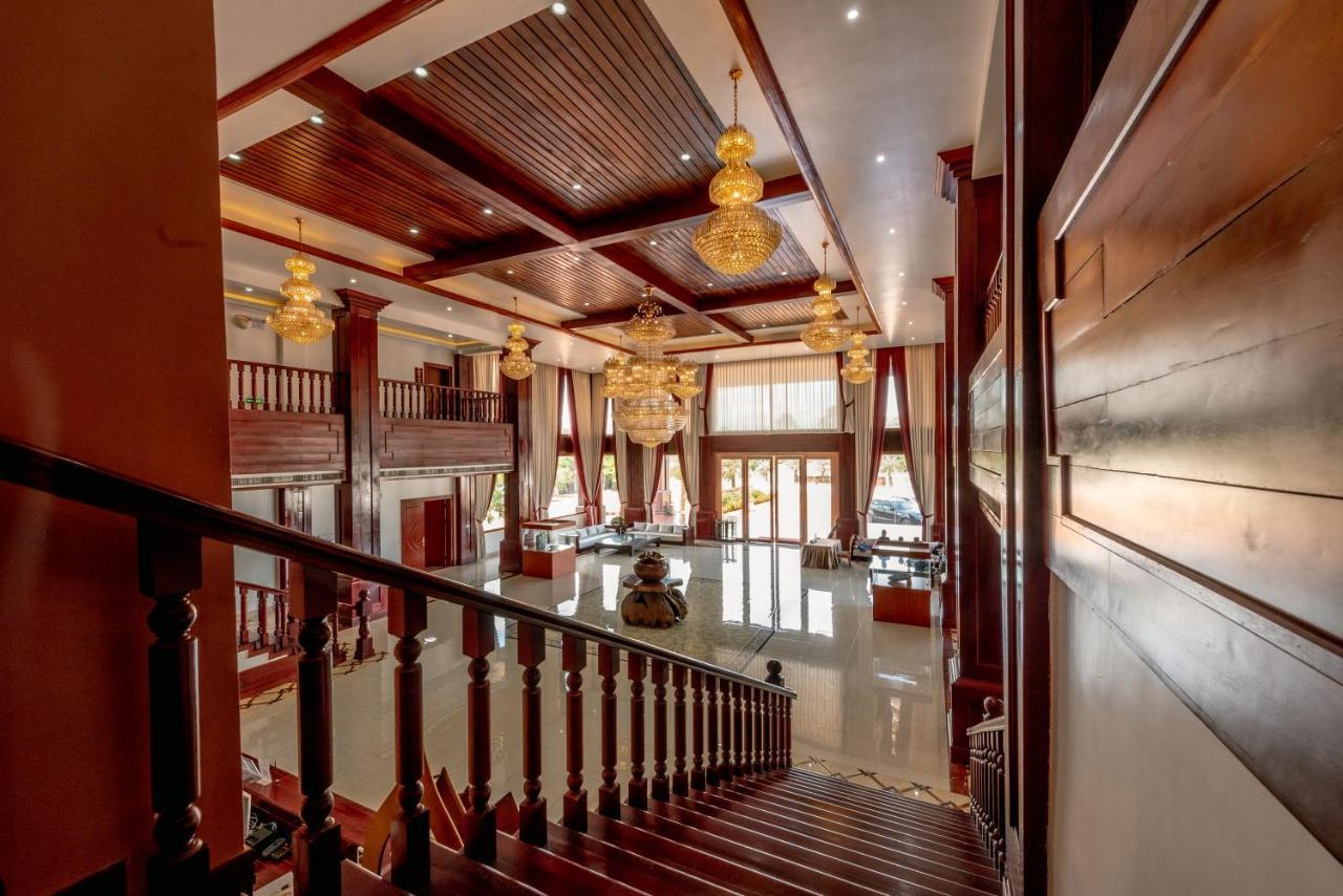 36Manor International Sport Hotel Вьентьян Экстерьер фото