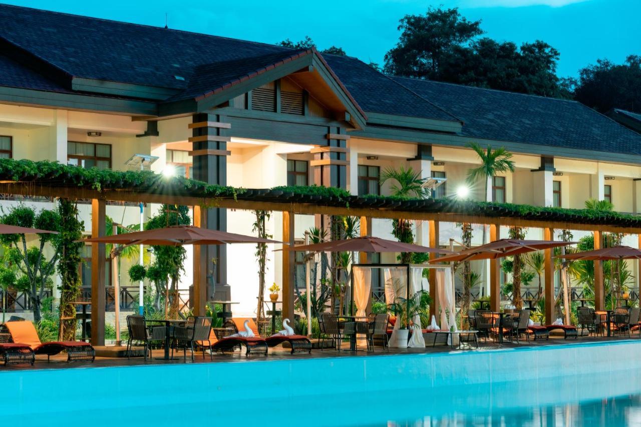 36Manor International Sport Hotel Вьентьян Экстерьер фото